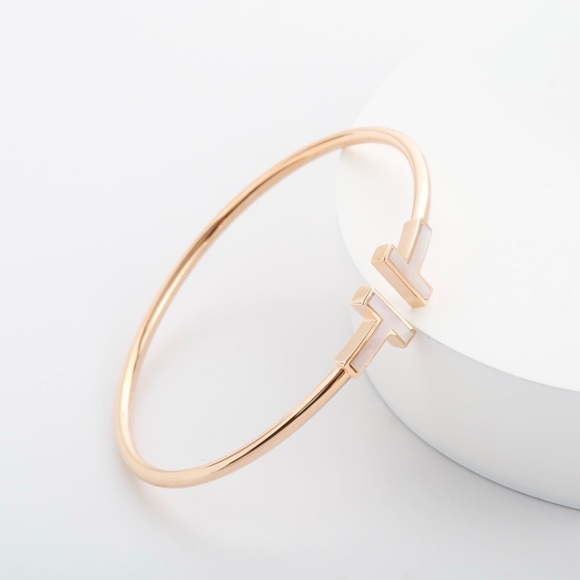 Tiffany & Co. Rose Gold T Wire Bracelet with White Inlay - Picture 2 of 6